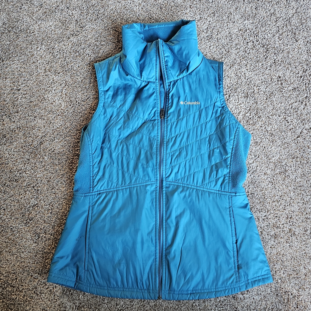 Columbia Turquoise Zip Up Vest